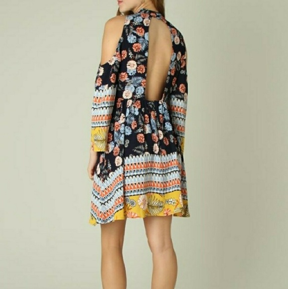 COLD SHOULDER FLORAL PRINT DRESS - Picture 3 of 4